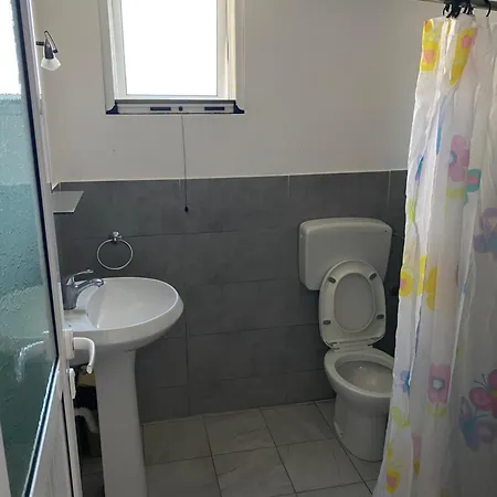 בית הארחה Rei Vlorë